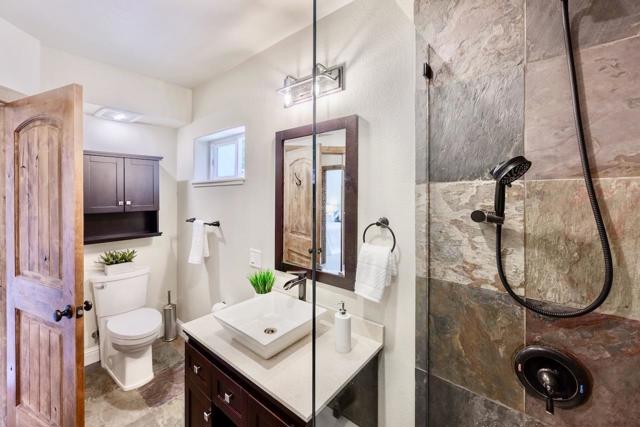 520 Sand Hill Road, Scotts Valley CA: https://media.crmls.org/mediaz/56776b37-e232-489f-85fc-640077b010a6.jpg