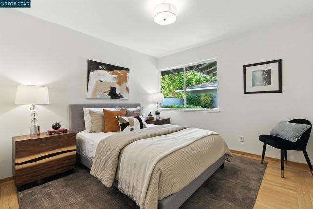 575 Old Orchard Dr, Danville CA: https://media.crmls.org/mediaz/567821c0-35ec-49ee-acbd-fe927443653b.jpg