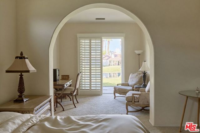 10 Wimbledon Circle, Rancho Mirage, CA 92270