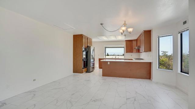 3427 San Saba Drive, San Jose CA: https://media.crmls.org/mediaz/567b4201-718c-4214-b6b3-3abf530438e8.jpg