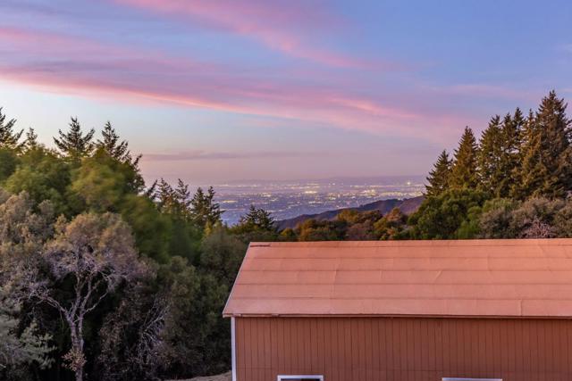 16420 Soda Springs Road, Los Gatos CA: https://media.crmls.org/mediaz/567ccaaa-3745-4472-b651-66e836244014.jpg