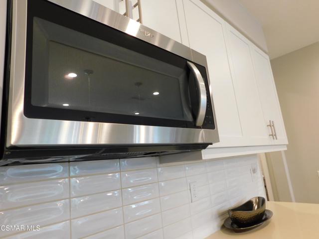 249 Morro Way, Simi Valley CA: https://media.crmls.org/mediaz/567db71b-64c5-4a2c-a2bf-c867324473b1.jpg