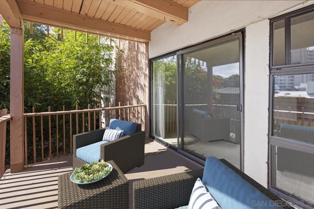 2600 TORREY PINES Rd, La Jolla CA: https://media.crmls.org/mediaz/567e3760-bc3b-4775-8aa4-6d09854600ab.jpg