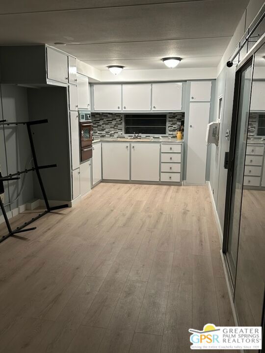 31750 Selmadolph Street, Lucerne Valley CA: https://media.crmls.org/mediaz/567ec711-cc3e-4cd6-ba22-811bb5393813.jpg