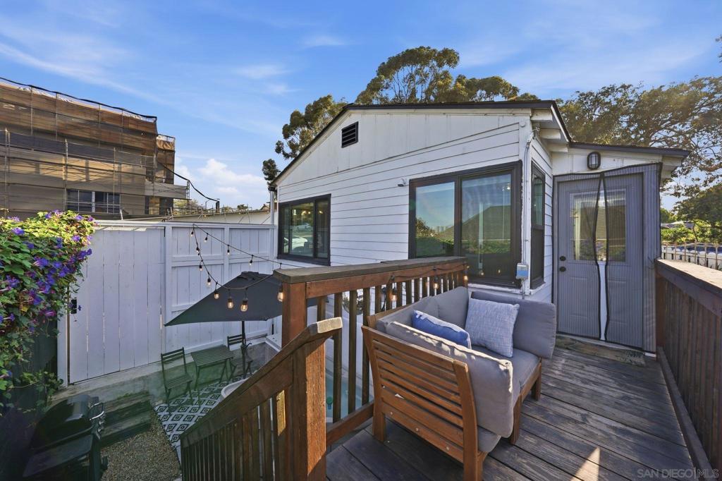 2585 J Street - photo 16