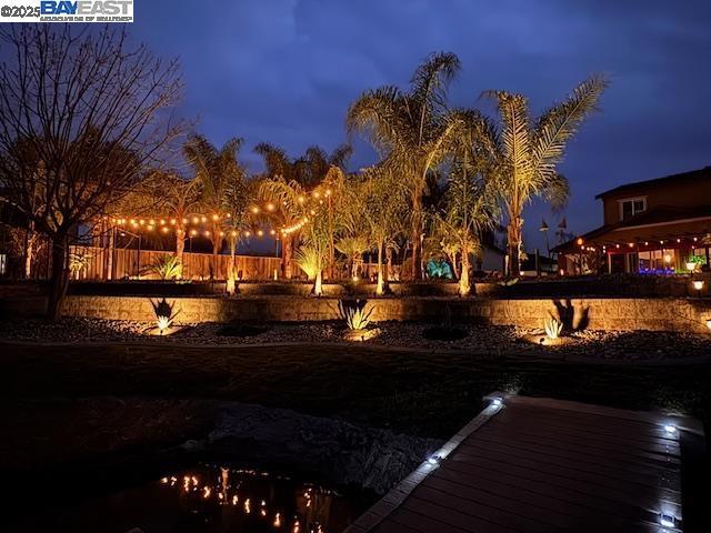 1050 Clear Lake Dr, Oakley CA: https://media.crmls.org/mediaz/5680320f-3abb-4dbe-93a2-c7ea98f41584.jpg