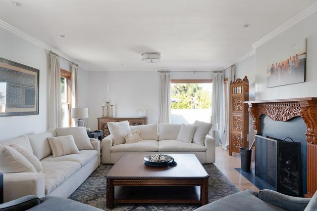 2675 Clove Street, San Diego CA: https://media.crmls.org/mediaz/5680b3b6-3ecf-4355-86ff-eee3a86d747a.jpg