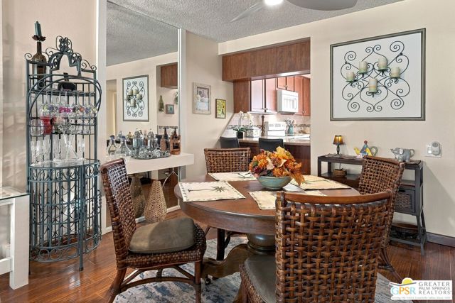 1850 Paseo Pelota, Palm Springs, CA 92262
