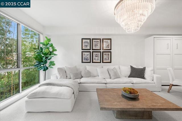 1655 N California, Walnut Creek CA: https://media.crmls.org/mediaz/56825aa5-7922-4d68-b36c-ee8f8cab63f4.jpg