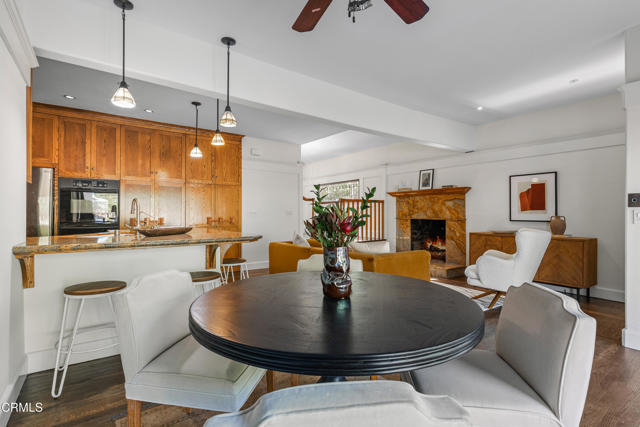 1954 Primrose Avenue, South Pasadena CA: https://media.crmls.org/mediaz/5682b3e7-58fb-453e-8537-1b1f8daabb71.jpg