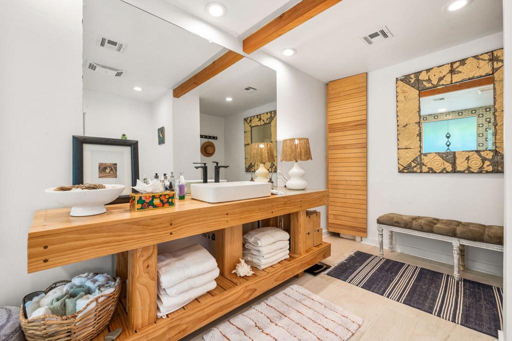 MLS #219135225DA image #30