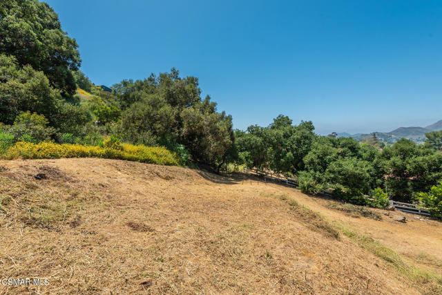 0 Silas Ln Lane, Newbury Park CA: https://media.crmls.org/mediaz/5682badf-2255-4c48-b16a-df75b0136d28.jpg