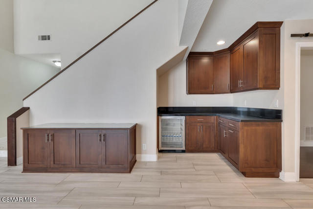 4183 Churchill Drive, Newbury Park CA: https://media.crmls.org/mediaz/56833ca9-1fb2-414e-b5b2-e0b2223e1da9.jpg