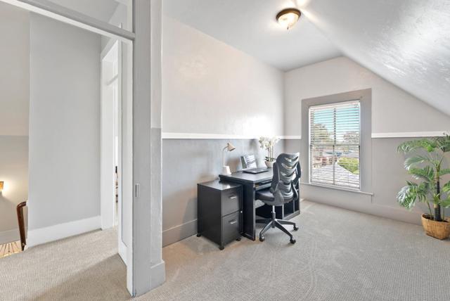 148 Mason Street, Santa Cruz CA: https://media.crmls.org/mediaz/5683c5df-f9ba-4fc3-83dd-69f3bb9e882f.jpg