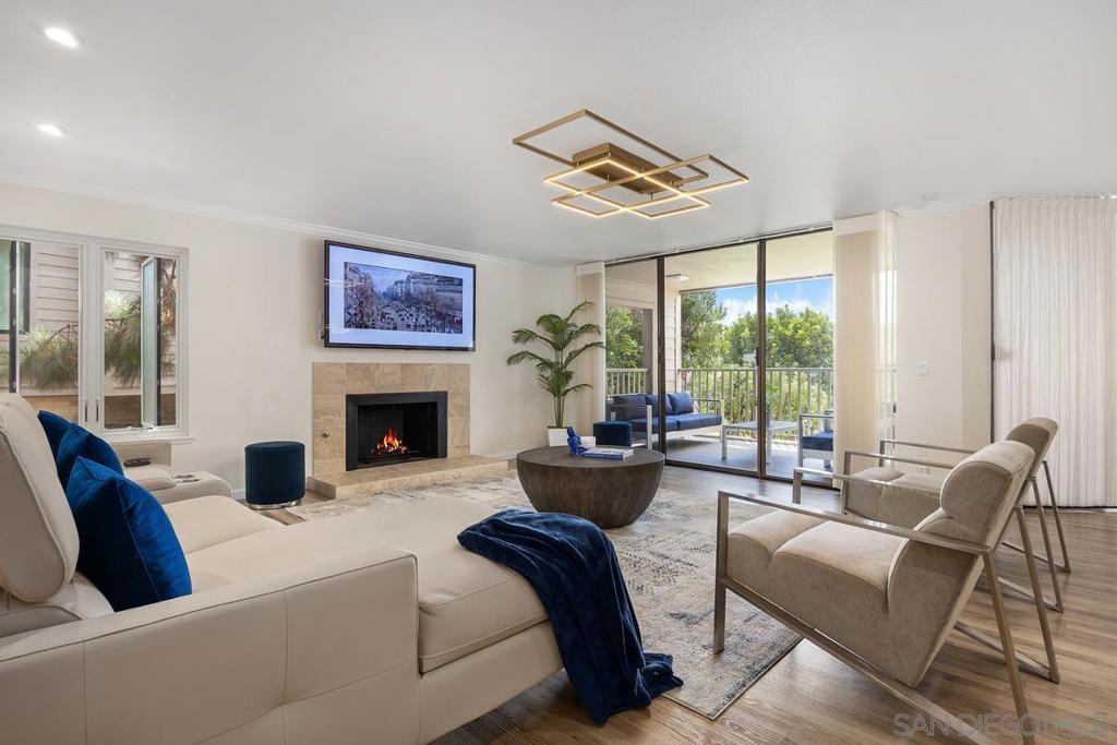 290 Dolphin Cove Ct