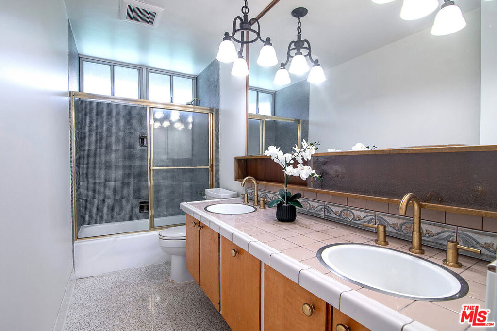 MLS #26841613 image #54