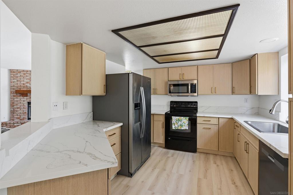 4158 Esperanza Way - photo 10