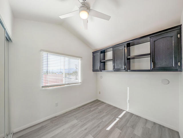 70200 Dillon Road, Desert Hot Springs CA: https://media.crmls.org/mediaz/568883bb-11ea-44e9-add0-a01b449c8778.jpg