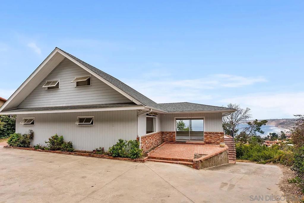 1703 Castellana Rd - photo 16