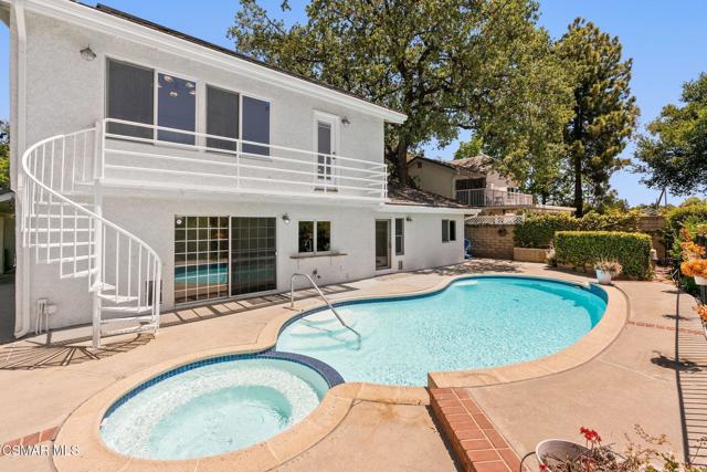 1984 Nettlebrook Street, Westlake Village CA: https://media.crmls.org/mediaz/568a1d4f-3c8e-47e9-afa0-a62e269d5d53.jpg