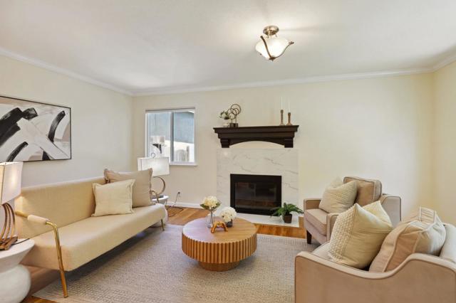 2267 Fenian Drive, Campbell CA: https://media.crmls.org/mediaz/568b48b9-a22d-4025-a8c8-f8b8dde0ba38.jpg