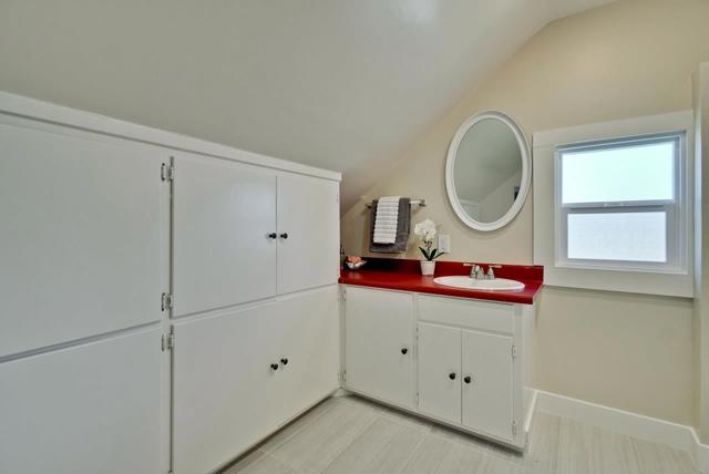 Image 16 of 20 For 1646 Catherine Street