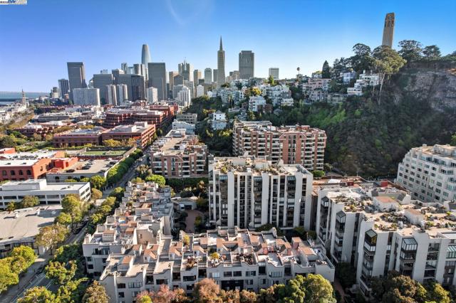 156 Lombard St, San Francisco CA: https://media.crmls.org/mediaz/568c5c72-2b3c-4b47-a47b-8066e16be1d3.jpg