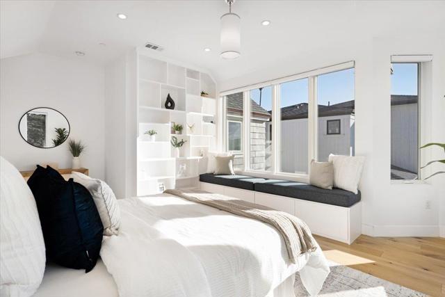 100 Bay Crest Road, Santa Cruz CA: https://media.crmls.org/mediaz/568cbb48-e9b0-40c0-a069-5e3e594f1a26.jpg