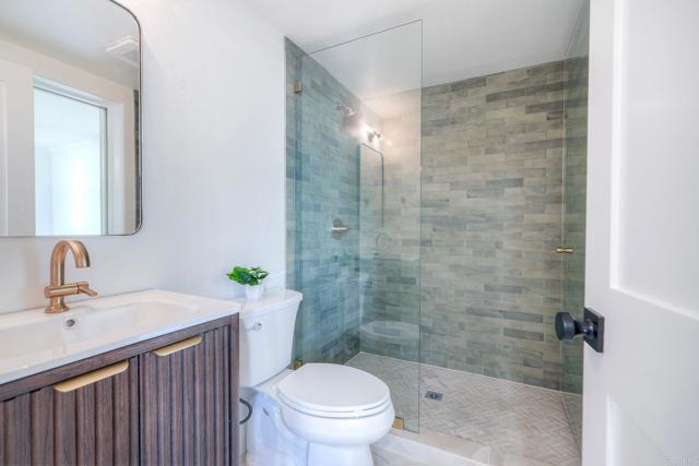 Detail Gallery Image 20 of 31 For 4051 Avenida Brisa, Rancho Santa Fe,  CA 92091 - 3 Beds | 3 Baths