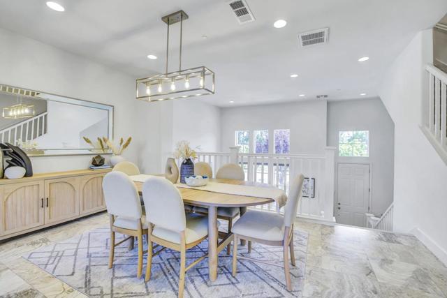 308 Whidbey Lane, Redwood City CA: https://media.crmls.org/mediaz/568de088-e372-4ddb-b93d-e365d16b1698.jpg
