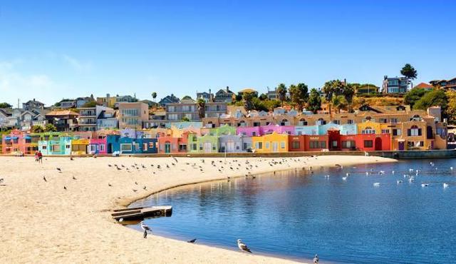 620 El Salto Drive, Capitola CA: https://media.crmls.org/mediaz/568f20cf-e66e-406d-82a0-f86eff68e797.jpg