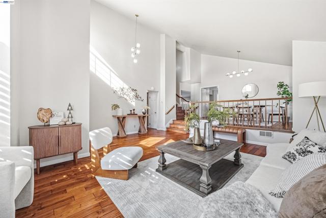 Image 13 of 60 For 280 Summerford Cir