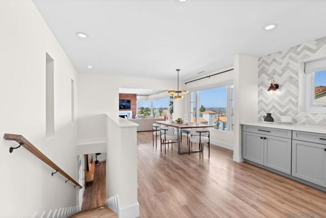 3301 Trumbull St, San Diego CA: https://media.crmls.org/mediaz/568ffd3c-3ebc-4710-9e36-72a5aac28fb8.jpg