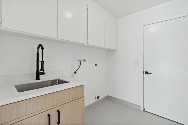 6561 Skyfarm Drive, San Jose CA: https://media.crmls.org/mediaz/569030fc-8a91-419f-9f6f-95e526ac5fca.jpg