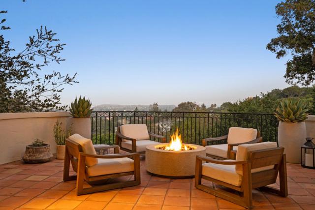 707 Vista Drive, Redwood City CA: https://media.crmls.org/mediaz/56922523-17ae-4214-9d14-0457f8e7feb9.jpg