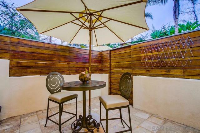 7651 Country Club Drive, La Jolla CA: https://media.crmls.org/mediaz/569252f9-5b18-40af-8778-62568d93aa86.jpg