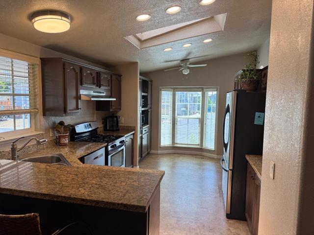 500 W 10th Street, Gilroy CA: https://media.crmls.org/mediaz/5692c0a4-013f-4c53-b5f4-530757c12d3e.jpg