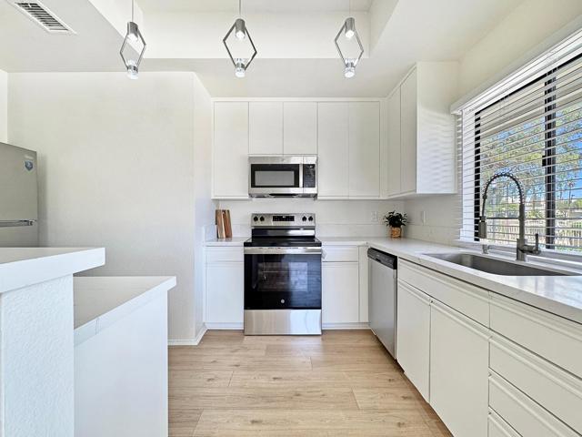 67170 W Chimayo Drive, Cathedral City CA: https://media.crmls.org/mediaz/56939db5-6398-4229-847f-30dcab0f97a7.jpg