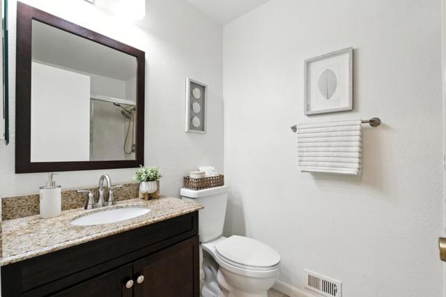 580 Pointe Pacific, Daly City CA: https://media.crmls.org/mediaz/5693d9f3-f3e0-4c09-a24c-d9da5b62723a.jpg