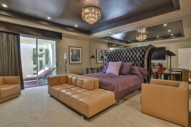 45735 Pawnee Road, Indian Wells CA: https://media.crmls.org/mediaz/569417f0-044b-490c-84fa-edcd8c42ab6a.jpg