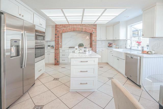 847 PACHECO Drive, Milpitas CA: https://media.crmls.org/mediaz/56947322-a2e6-4b3b-a60a-53b4254aa4e9.jpg