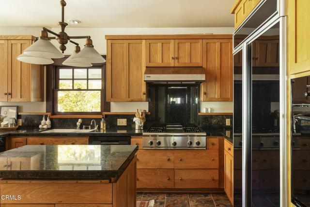 1813 Wayne Avenue, South Pasadena CA: https://media.crmls.org/mediaz/569486c7-a64b-4999-91fa-91bd26a7d9d0.jpg