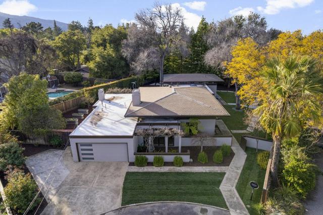 1621 El Sereno Court, Los Altos CA: https://media.crmls.org/mediaz/5696558b-2519-45c7-80a3-b1ac91008fb6.jpg