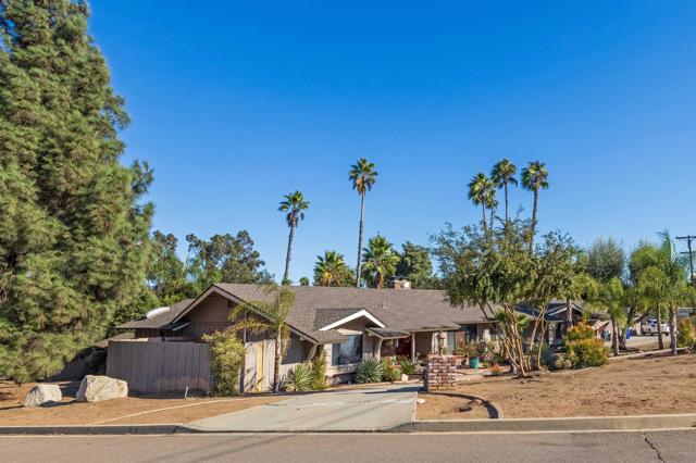 Image 39 of 44 For 11608 Vernette Dr