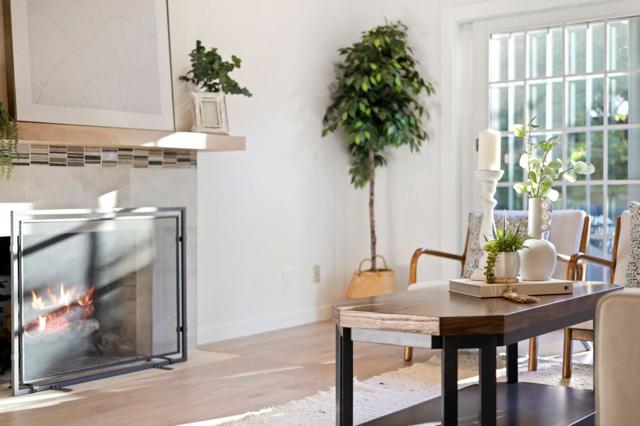 626 Harvester Drive, Foster City CA: https://media.crmls.org/mediaz/569b8845-be96-4868-8784-dbf68d4d19aa.jpg