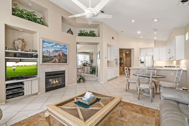 42591 Saladin Drive, Palm Desert, CA 92211