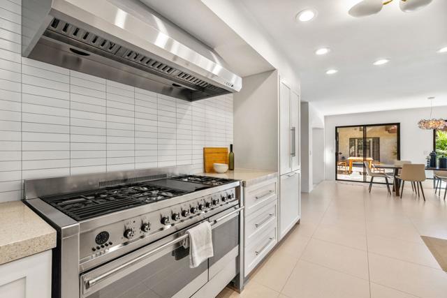 73717 Agave Lane, Palm Desert CA: https://media.crmls.org/mediaz/569b8f51-cd96-4df2-a499-f2936fb605f1.jpg