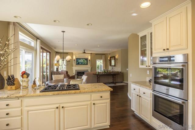 3245 Brookside Ln, Encinitas CA: https://media.crmls.org/mediaz/569bf2e9-bc41-422a-9cd3-c846973c9b75.jpg