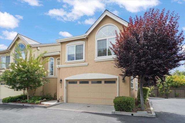 1627 Foxworthy Avenue, San Jose CA: https://media.crmls.org/mediaz/569e0e83-238f-4436-bfb4-165444f468a0.jpg