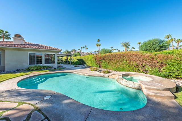 24 Via Elegante, Rancho Mirage, CA 92270
